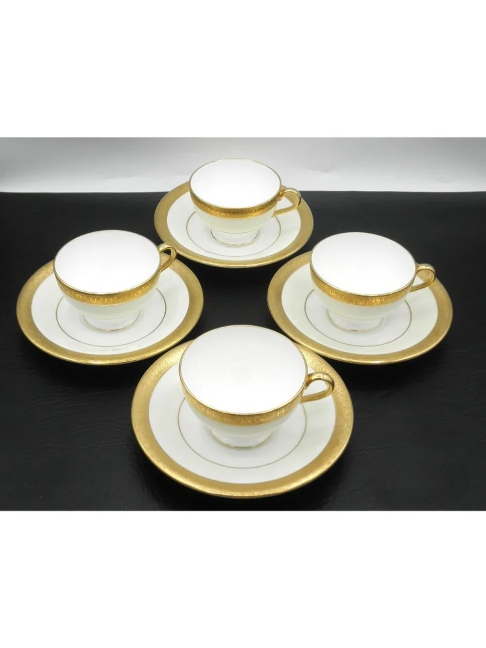 Buckingham K-159 by Minton Footed Cup & Saucer Set of 4 Excellent Condition